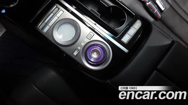 Genesis G80 Бензин 2.5 турбо 2WD — Фото автомобиля 9