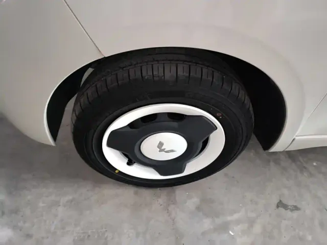 Wuling Hongguang Mini EV — Фото автомобиля 22