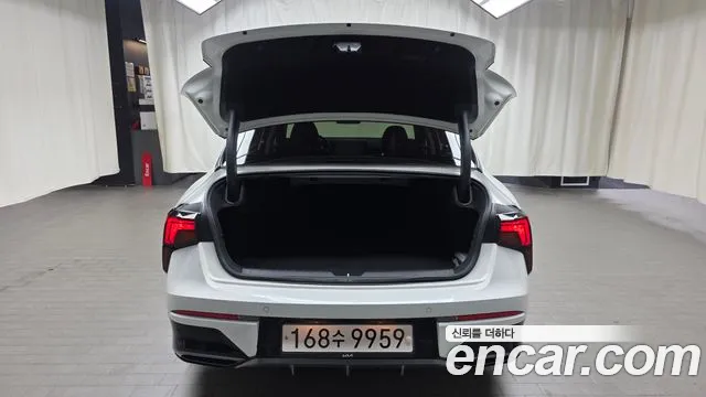 Kia K5 Новый K5 3 поколение 2.0 LPi(Для проката) — Фото автомобиля 20