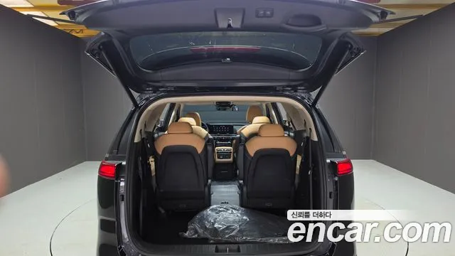 Kia Carnival 4th Gen — Фото автомобиля 26