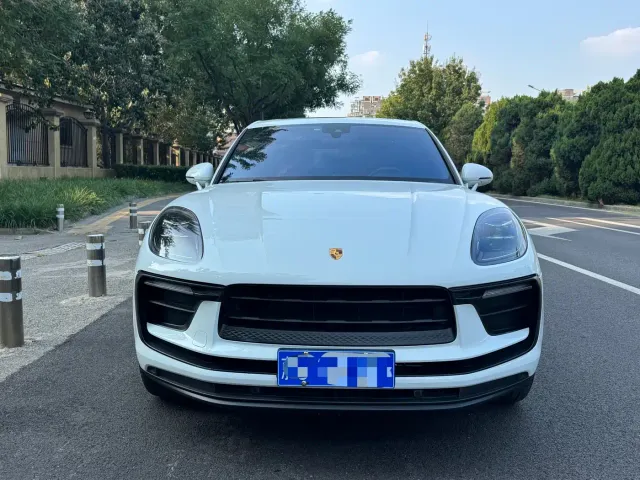 Porsche Macan — Фото автомобиля 2