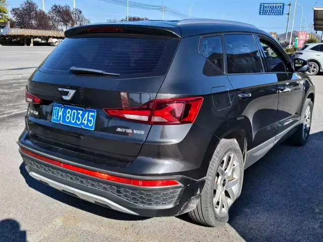 Jetta VS5 — Фото автомобиля 5