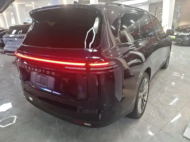 Leapmotor C16 — Фото автомобиля 6