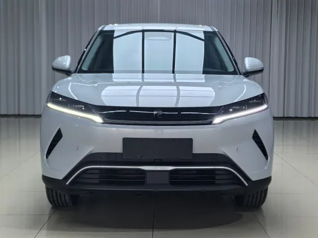 BYD Yuan UP — Фото автомобиля 2