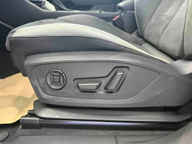 Audi Q3 — Фото автомобиля 14