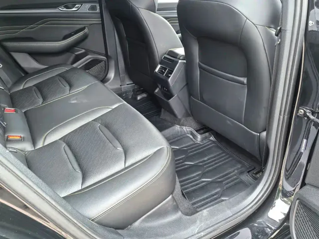 Geely Xingrui — Фото автомобиля 12