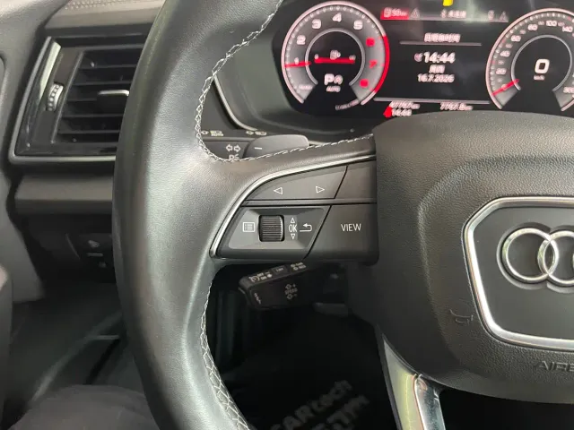 Audi Q5L — Фото автомобиля 15