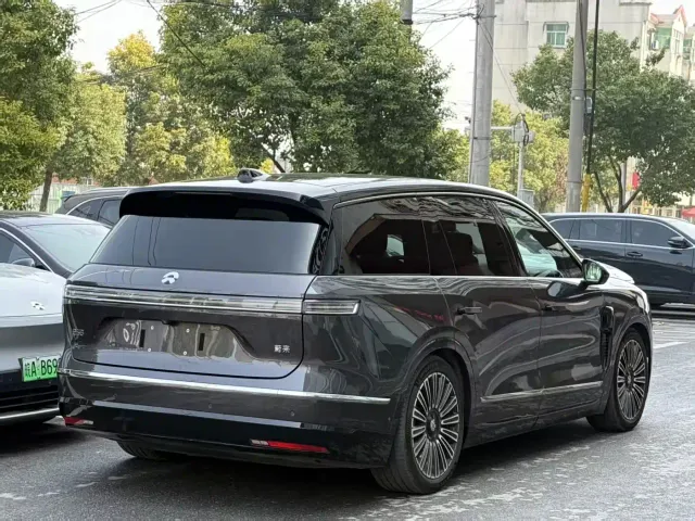 Nio ES8 — Фото автомобиля 6