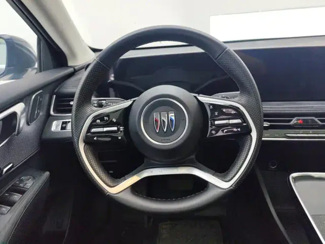 Buick LaCrosse — Фото автомобиля 15