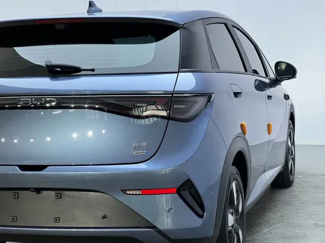 BYD Dolphin — Фото автомобиля 17