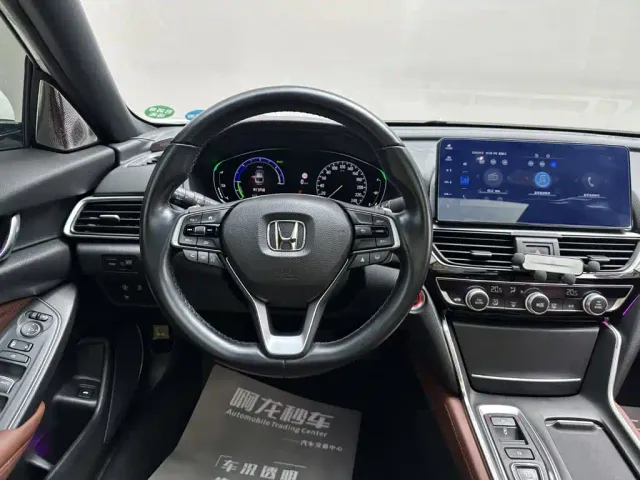 Honda Inspire — Фото автомобиля 9
