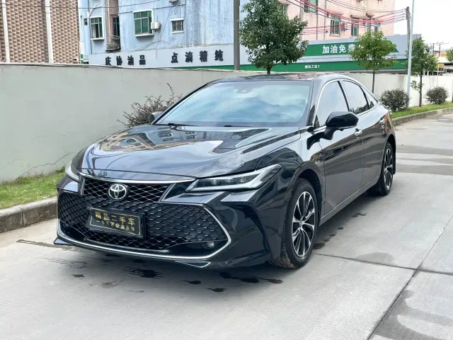 Фотография автомобиля — Toyota Avalon