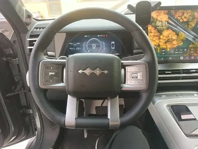 BYD FangChengBao Titanium 7 — Фото автомобиля 10