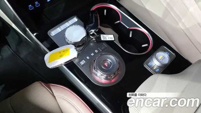 Genesis GV80 — Фото автомобиля 12