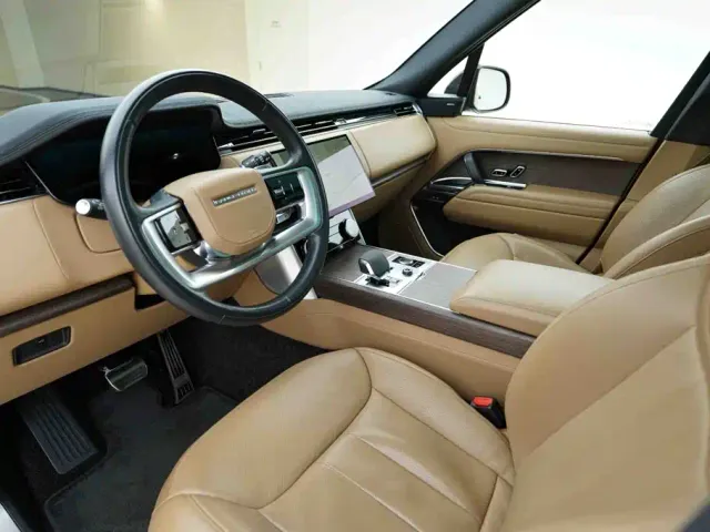 Land Rover Range Rover — Фото автомобиля 12