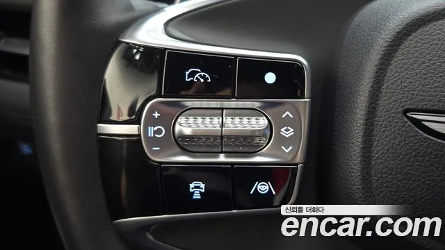 Genesis G90 Бензин 3.5 турбо AWD — Фото автомобиля 14