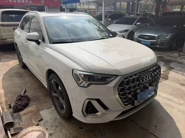 Audi Q3 — Фото автомобиля 3
