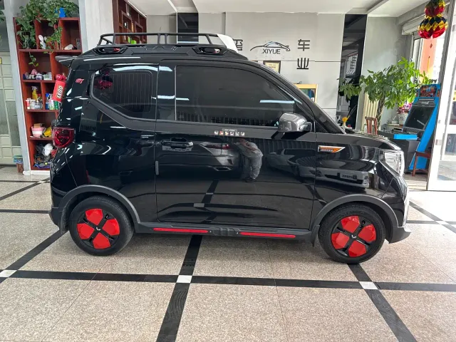 Wuling Hongguang Mini EV — Фото автомобиля 4