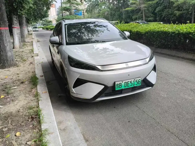 BYD Yuan PLUS — Фото автомобиля 2