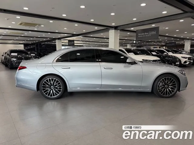Mercedes-Benz S-Class — Фото автомобиля 9