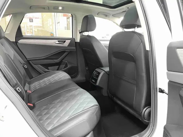 Volkswagen Sagitar — Фото автомобиля 13