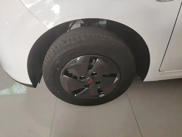 Wuling Hongguang — Фото автомобиля 22