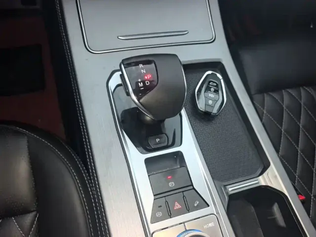 Jetour X70 Plus — Фото автомобиля 13