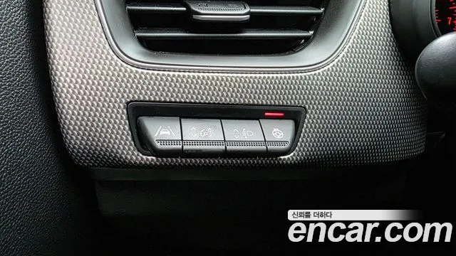 Renault-KoreaSamsung XM3 — Фото автомобиля 17