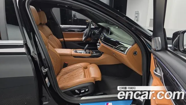 BMW 7 Series — Фото автомобиля 18