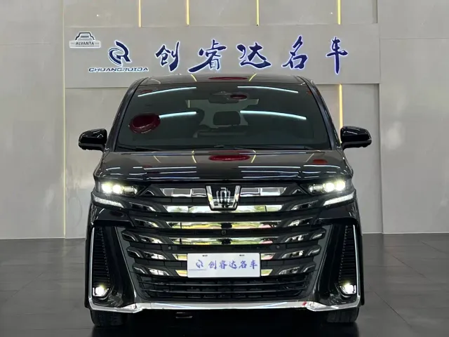 Toyota Vellfire — Фото автомобиля 2