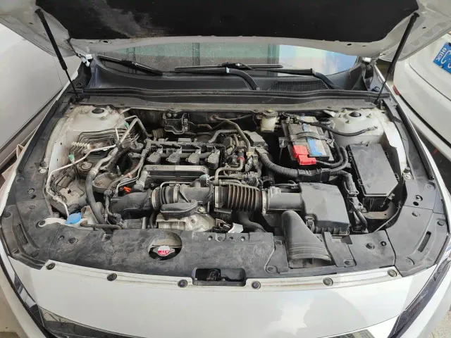 Honda Accord — Фото автомобиля 21