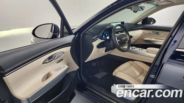 Genesis GV70 2.5T Бензин AWD — Фото автомобиля 10