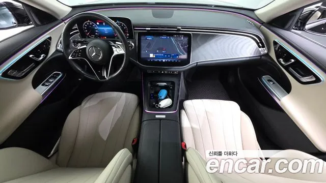 Mercedes-Benz E-Class W214 — Фото автомобиля 10
