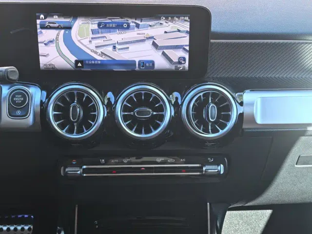 Mercedes-Benz GLB AMG — Фото автомобиля 19
