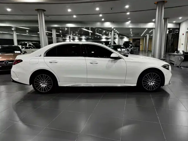 Mercedes-Benz C-Class — Фото автомобиля 6