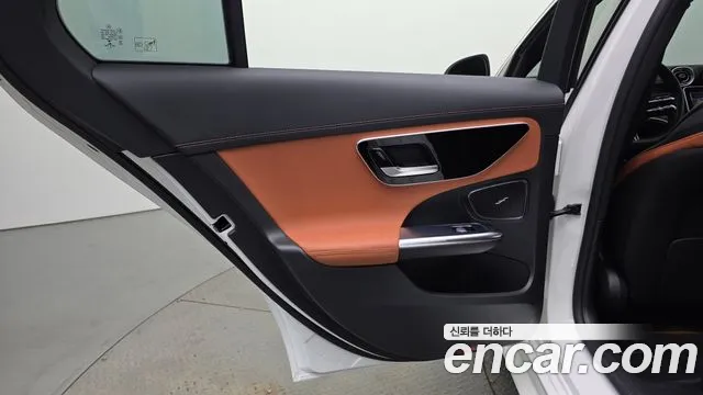 Mercedes-Benz C-Class — Фото автомобиля 25