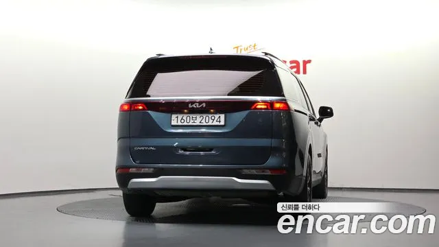 Kia Carnival 4th Gen — Фото автомобиля 4
