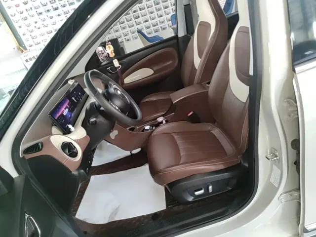 Wuling Bingo — Фото автомобиля 14