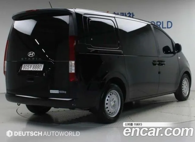 Hyundai Staria — Фото автомобиля 2