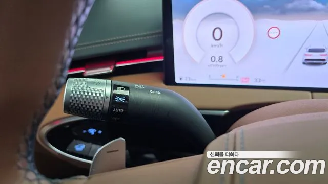 Genesis GV70 2.5T Бензин AWD — Фото автомобиля 25