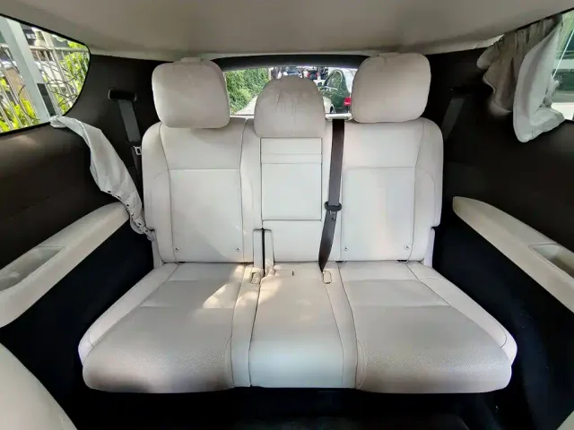 Li Auto MEGA — Фото автомобиля 9