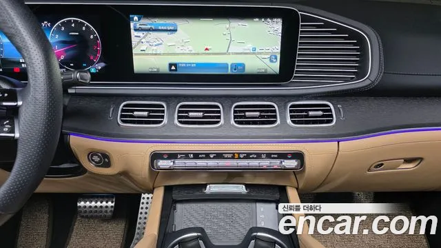 Mercedes-Benz GLS-Class — Фото автомобиля 15