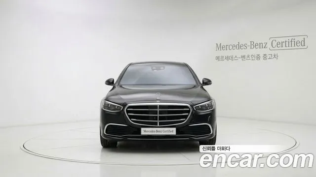 Mercedes-Benz S-Class — Фото автомобиля 3