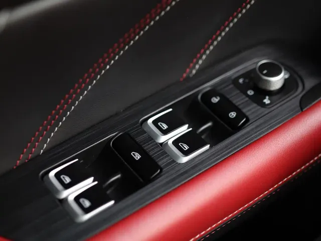 Geely Emgrand S — Фото автомобиля 14