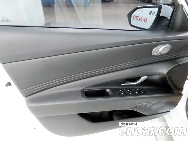 Hyundai Avante — Фото автомобиля 15
