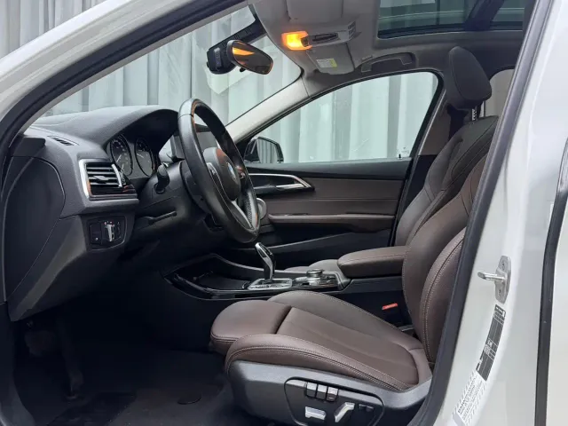 BMW 1 Series — Фото автомобиля 16
