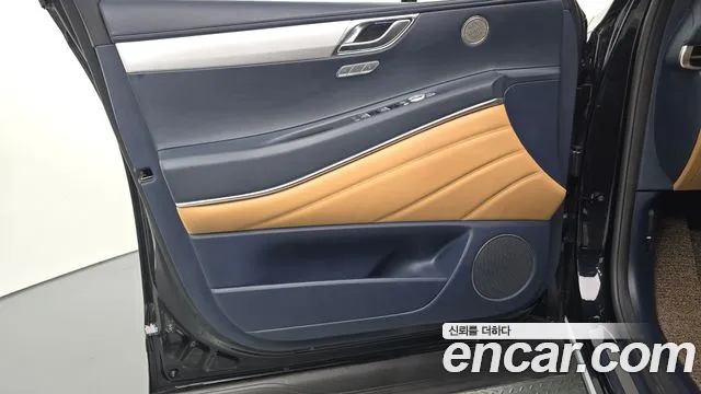 Genesis GV80 — Фото автомобиля 13
