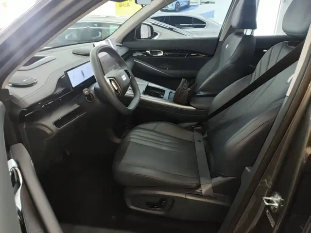 Geely Galaxy E5 — Фото автомобиля 14