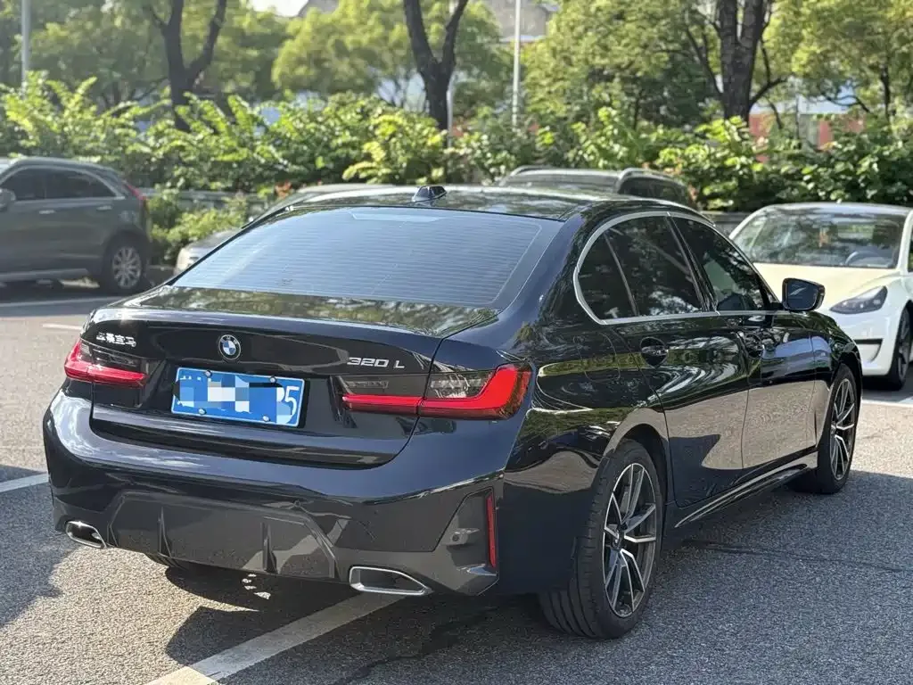 BMW BMW 3 Series 2024 320Li M Sport Package — Фото автомобиля 9
