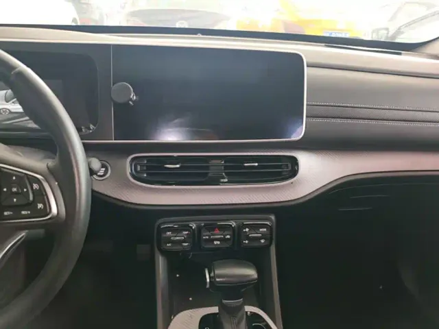 GAC Trumpchi GS3 — Фото автомобиля 12